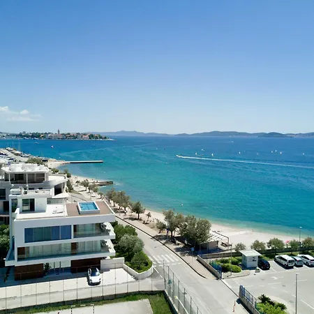 Borique Seafront Residences - Vista Apartman Zára